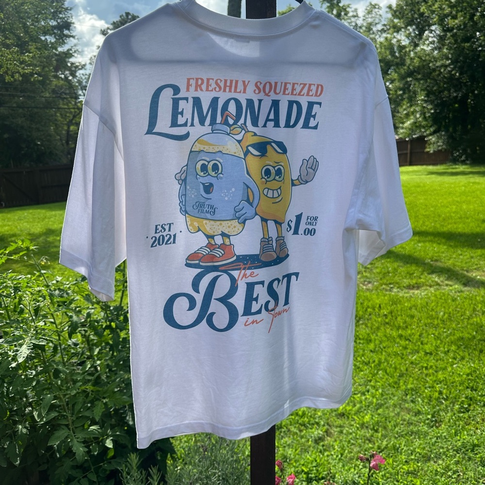True Lemonade Tee for sale size S oversized